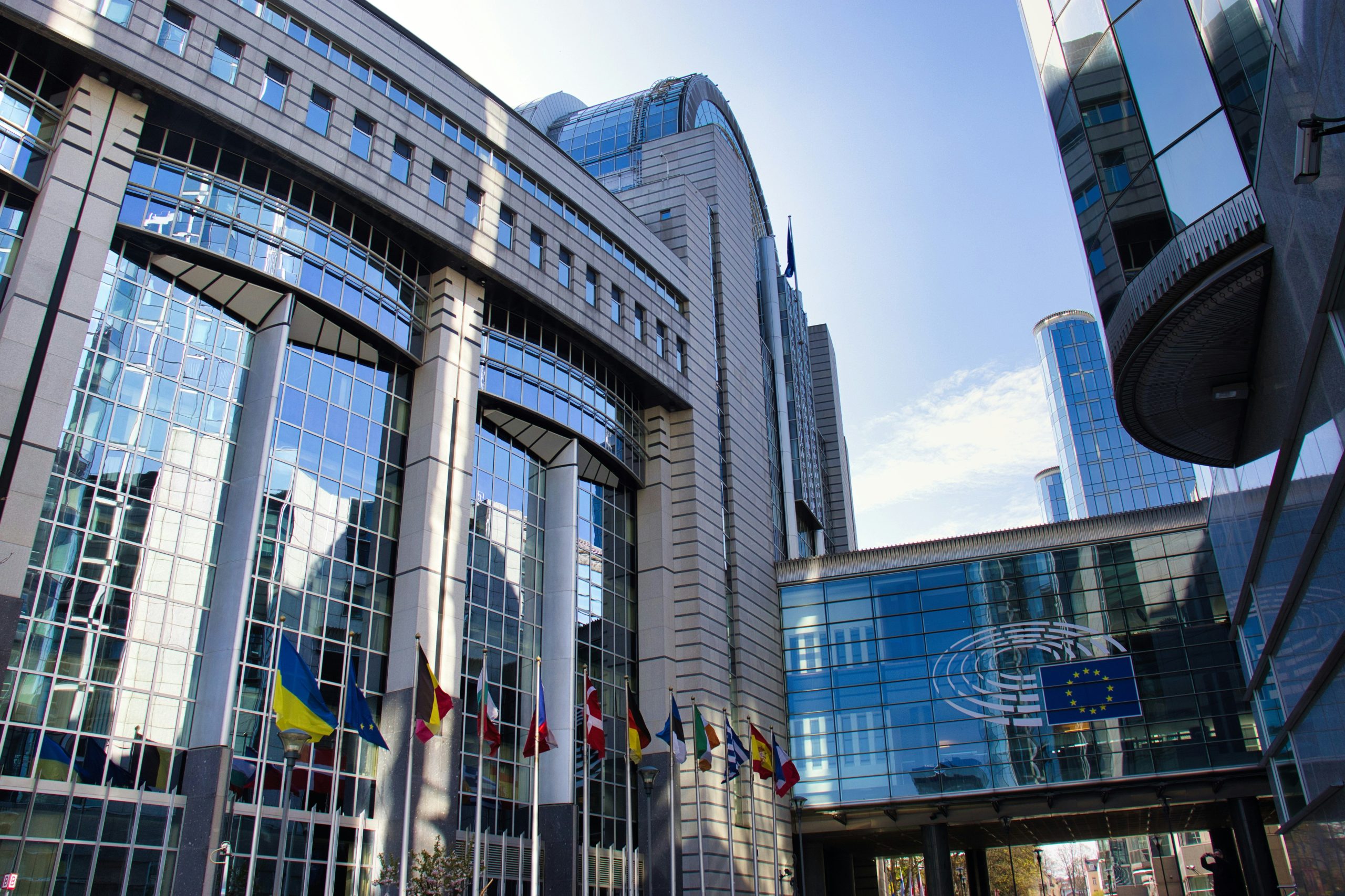 Scudo energia UE — sede della Commissione europea Berlaymont a Bruxelles